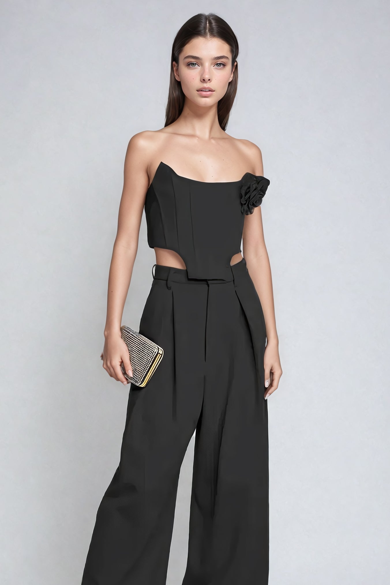 Two-Piece Set with Cropped Top and Pleated Trousers - Black