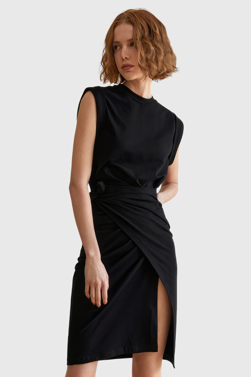 Knee Length Sleeveless Dress - Black