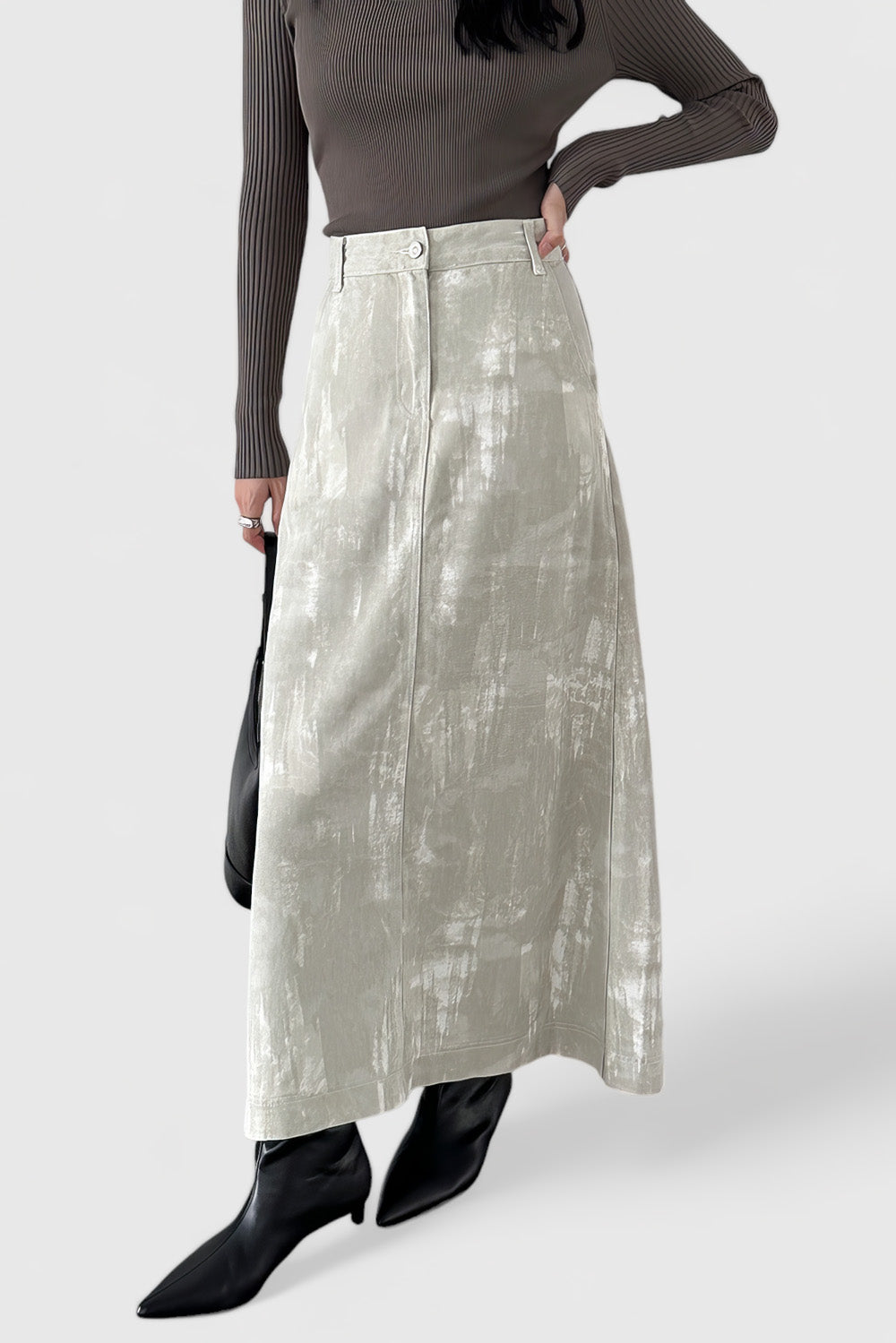 High Waisted Midi Skirt in Patterned Fabric - Grey