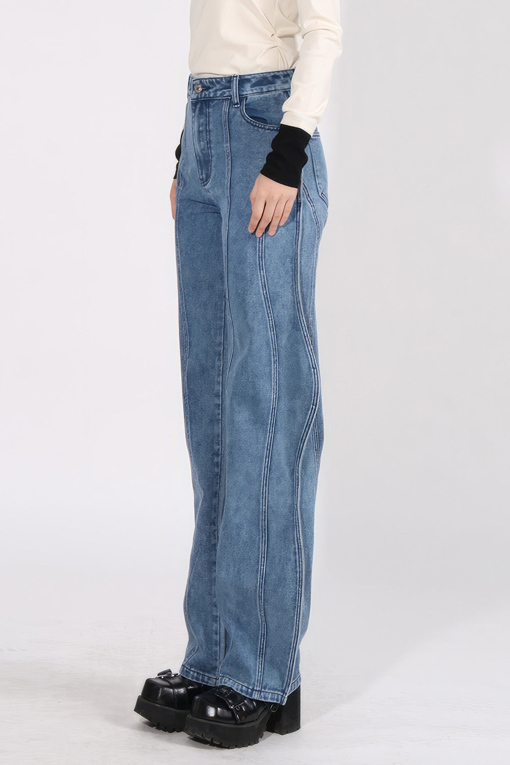 Vågiga jeans med hög midja - Blå