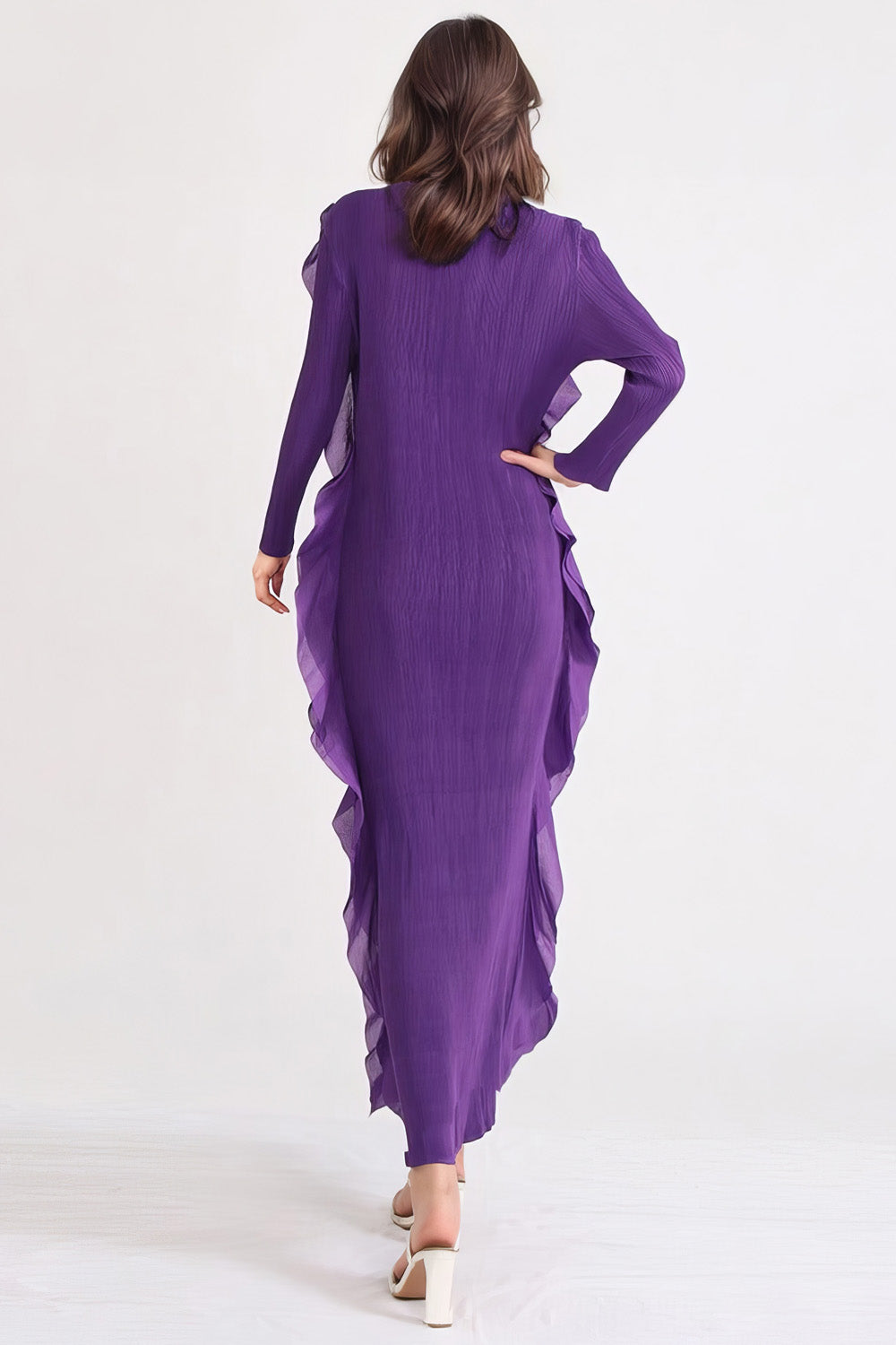Sukienka z długim rękawem i falbankami - fioletowa