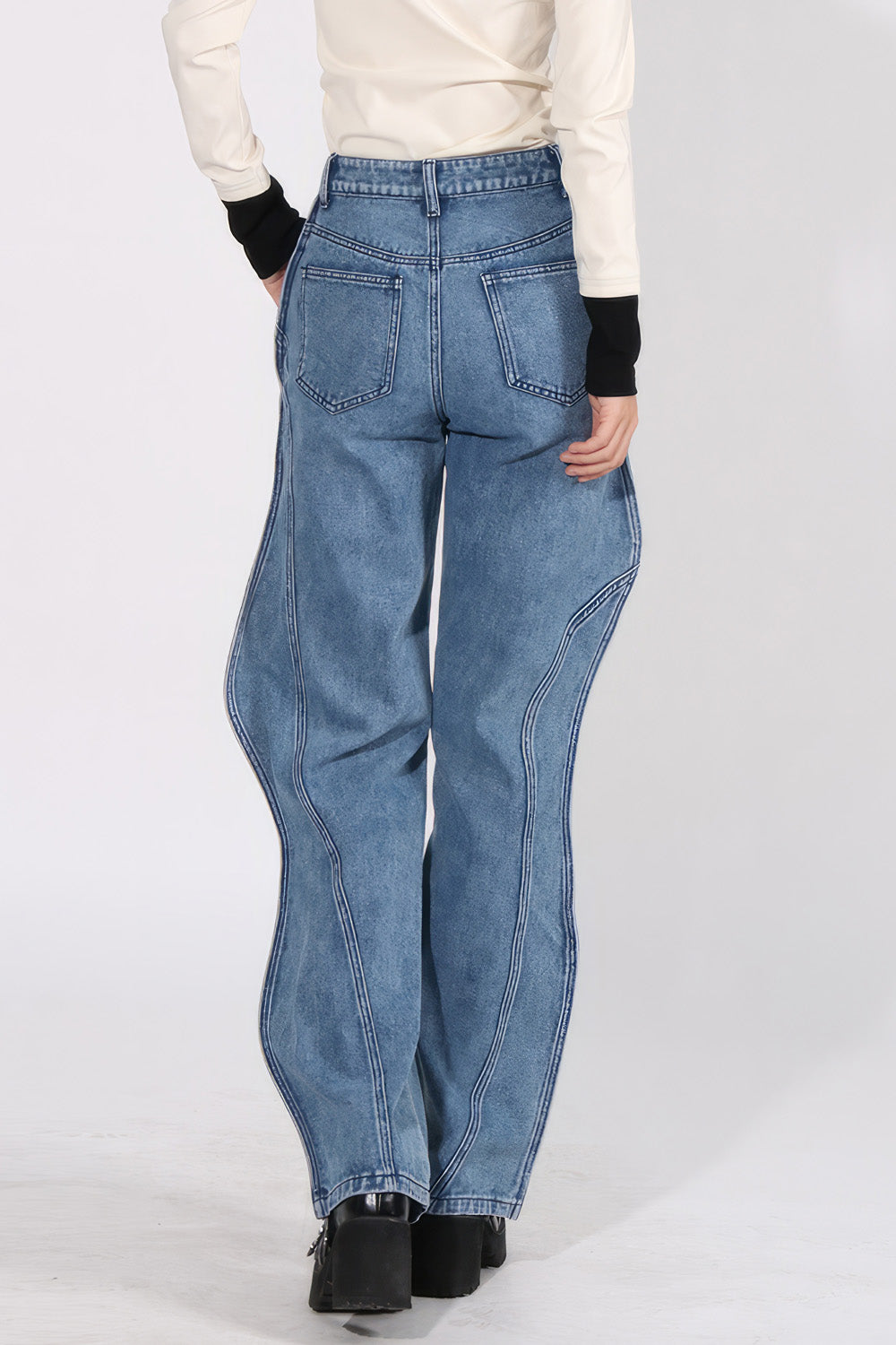 Vågiga jeans med hög midja - Blå