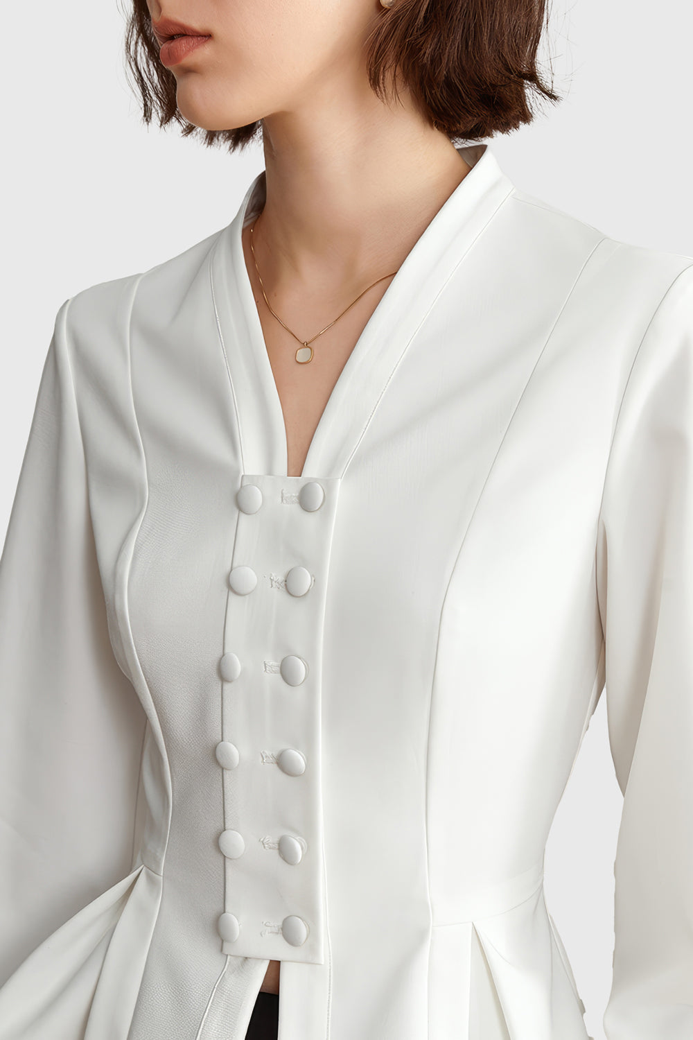 Cambered Shirt with Buttons - White