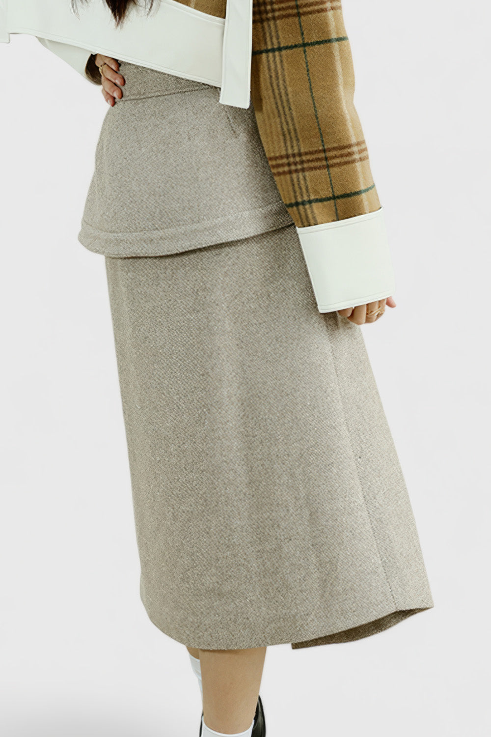 High Waisted Midi Skirt with Belt and Pockets - Beige